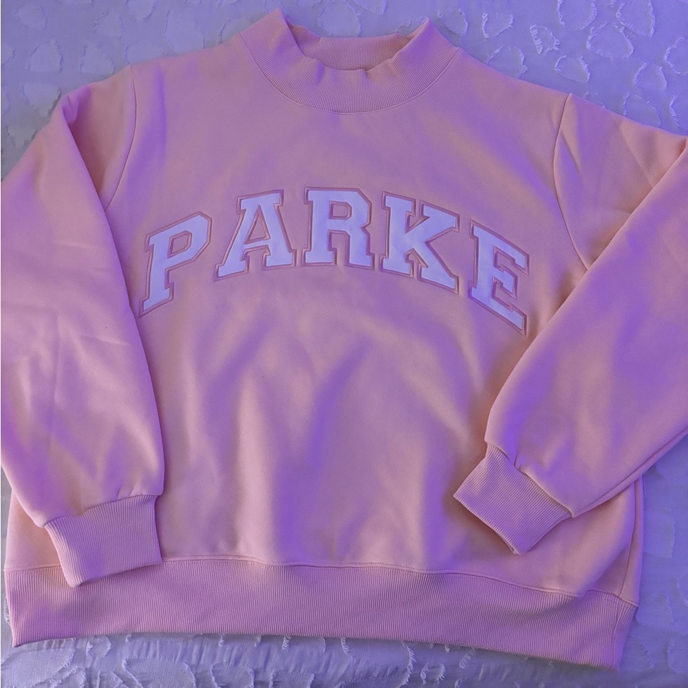 Parke Valentine’s Day Mockneck- Ballet Pink- Size:L/XL
V-Day drop PARKE